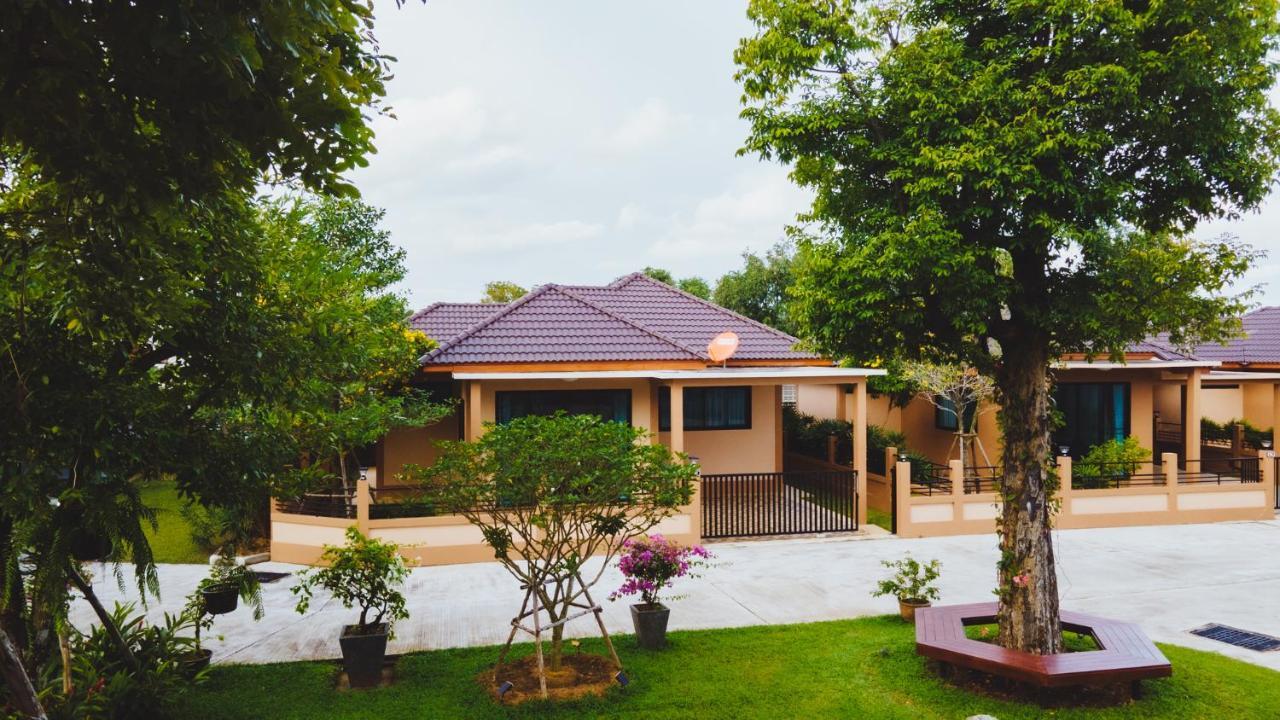 Baan Nern Khao Resort Pattaya Ban Huai Yai Esterno foto