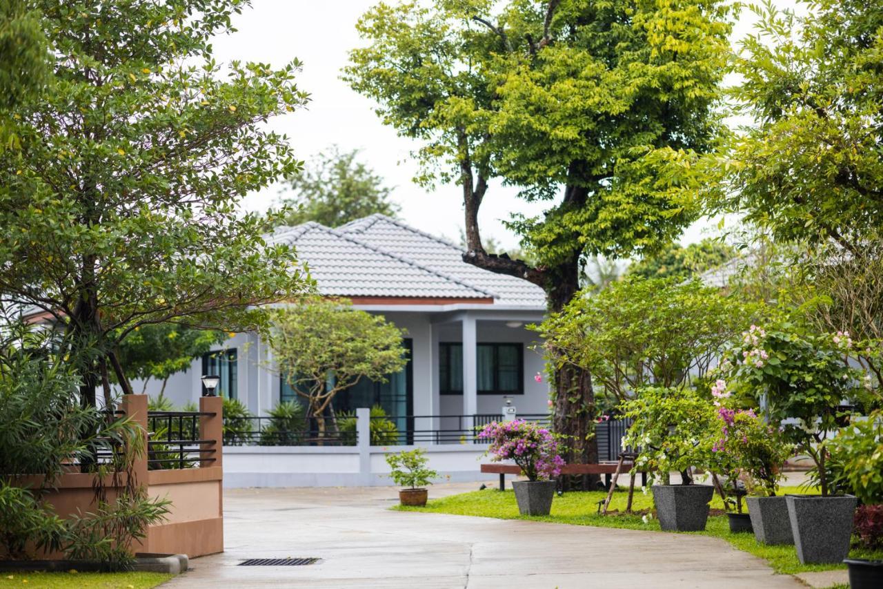 Baan Nern Khao Resort Pattaya Ban Huai Yai Esterno foto