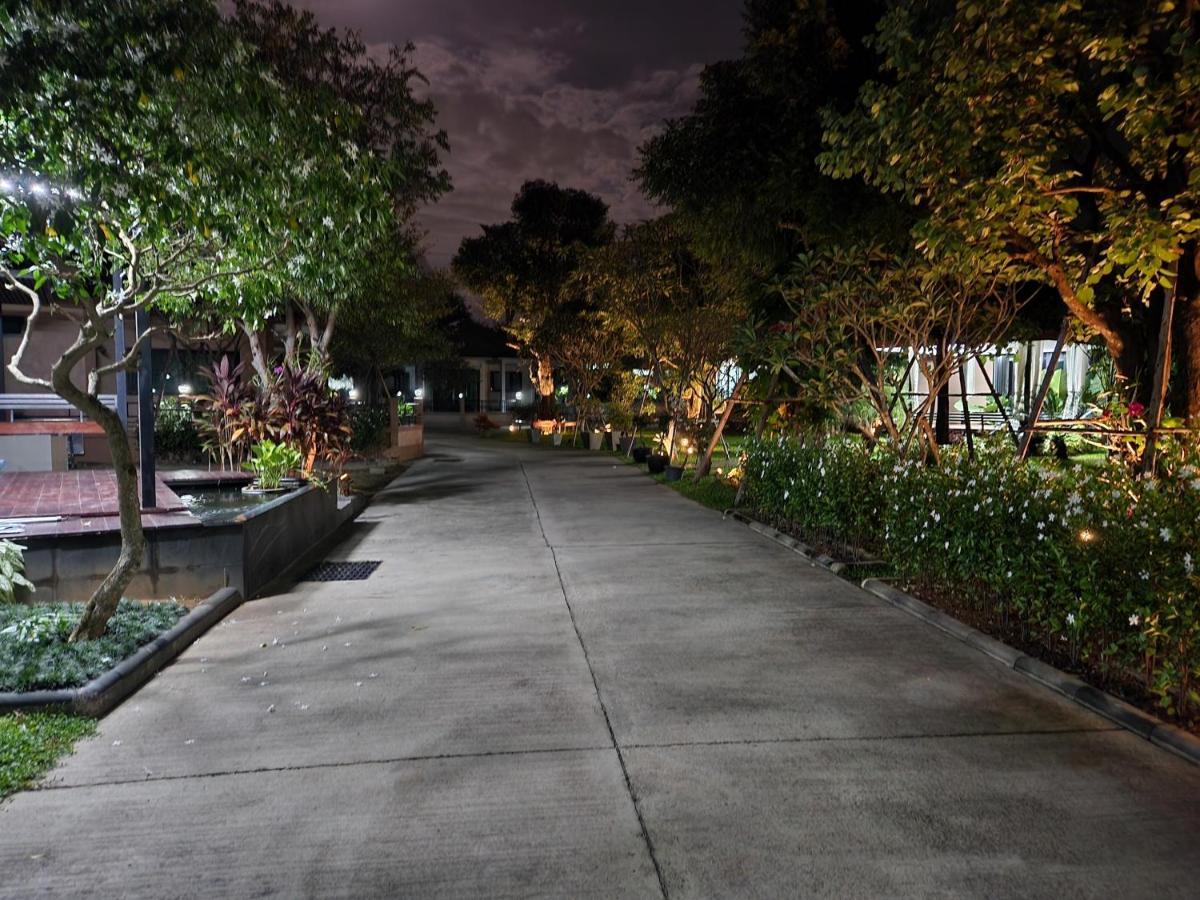 Baan Nern Khao Resort Pattaya Ban Huai Yai Esterno foto